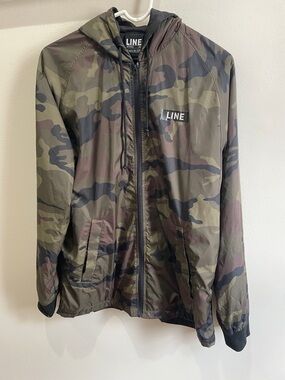 LINE Men's Camo Windbreaker Jacket - Olive Green Camo